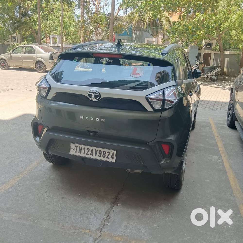 Showroom Conditiontata Nexonxms(petrol/manual)sunroof  Only 12k Kms