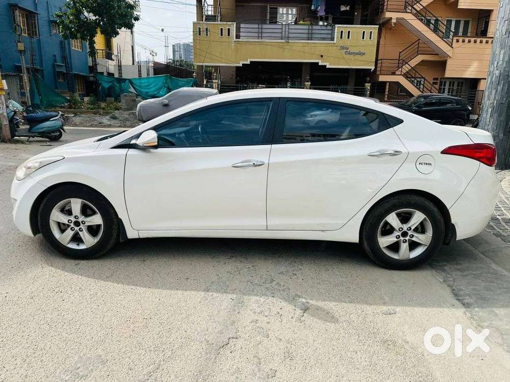 Hyundai Elantra 1.8 SX MT, 2014, Petrol