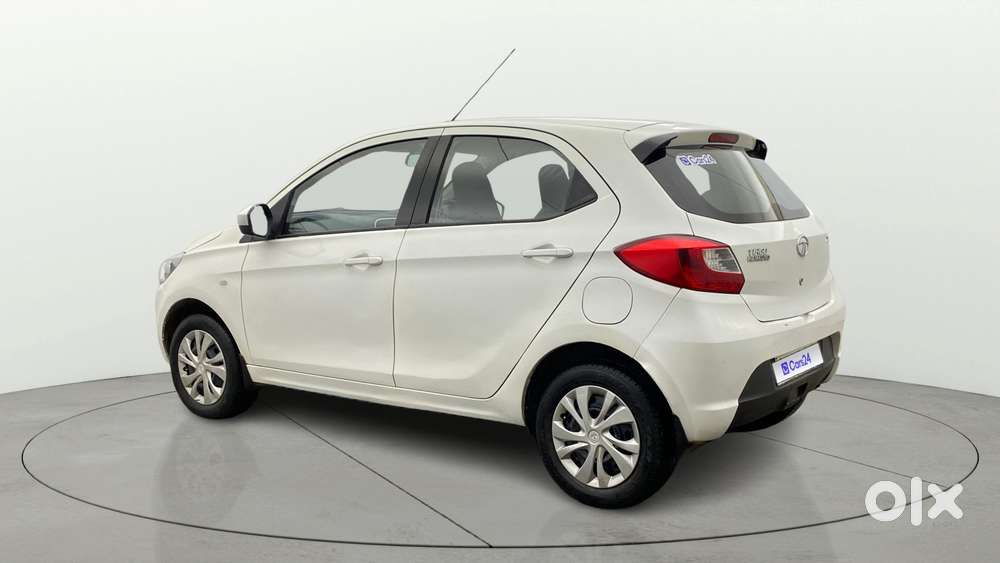 Tata Tiago 1.2 Revotron Xt, 2016, Petrol