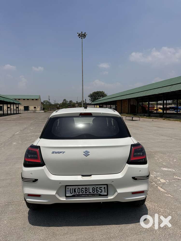 Maruti Suzuki Swift 1.2 Vxi (o), 2025, Petrol