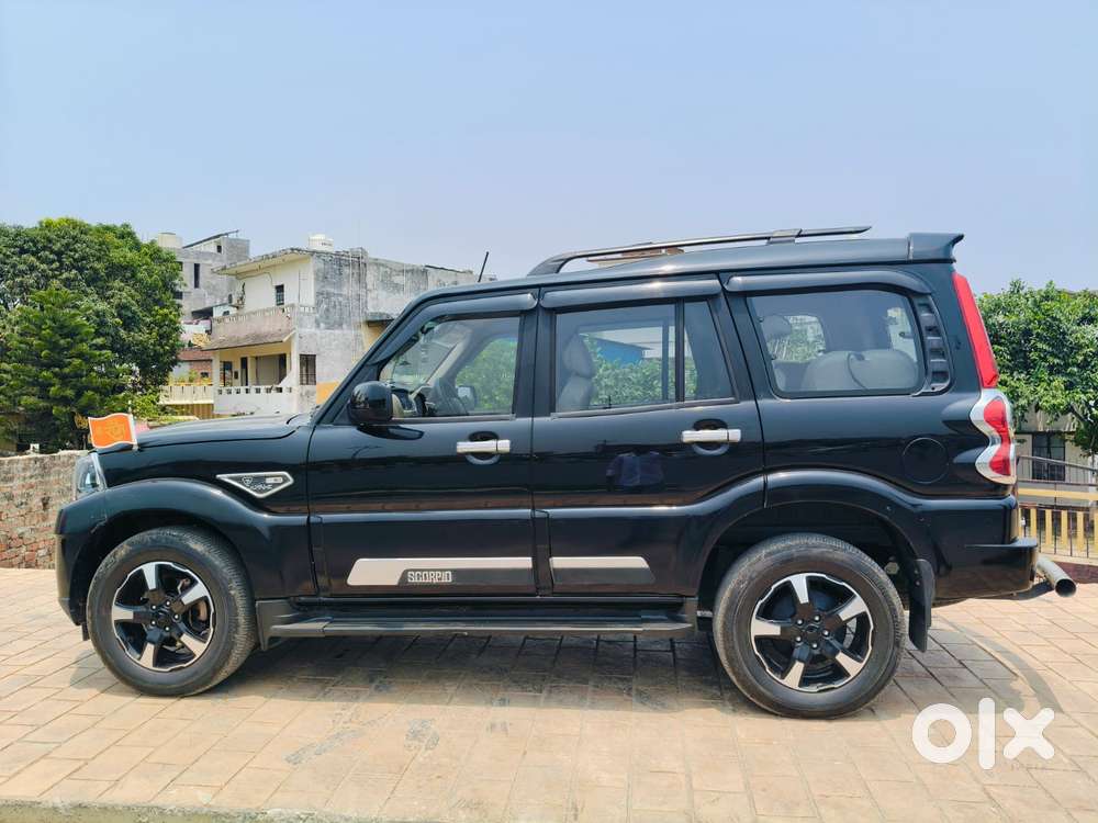 Mahindra Scorpio Classic 2.2 S 11 Mt 7 Str, 2024, Diesel