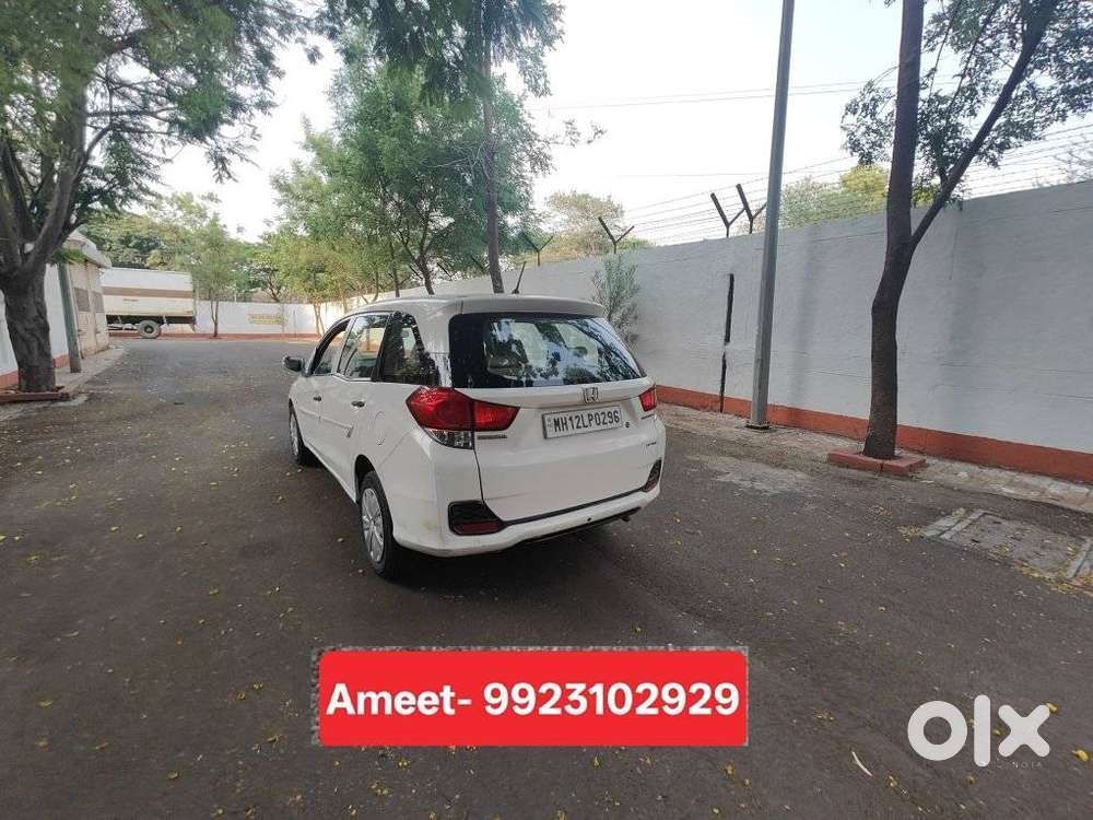 Honda Mobilio 1.5 S I-vtec Mt, 2015, Petrol