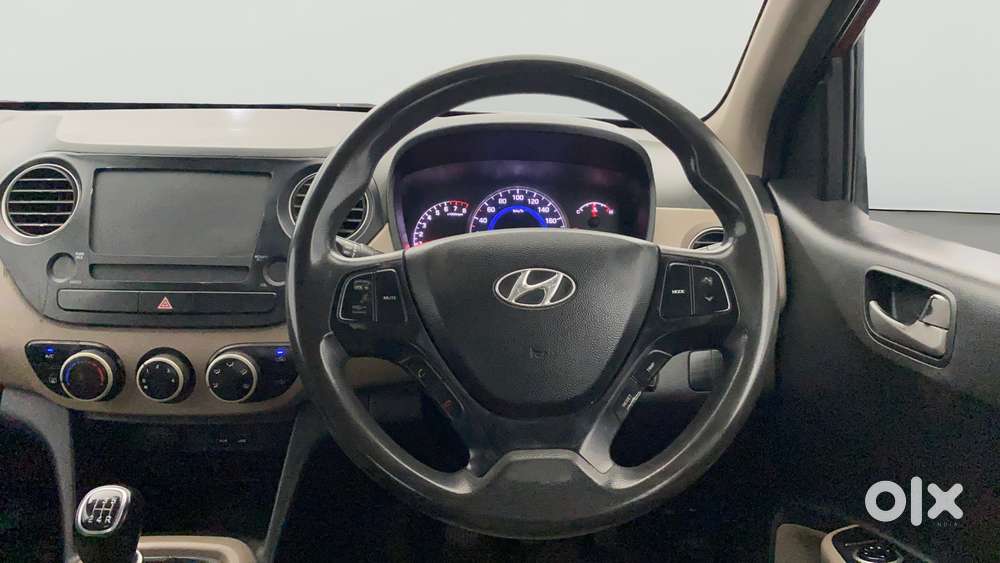 Hyundai Grand I10 Sportz 1.2 Kappa Vtvt, 2015, Petrol