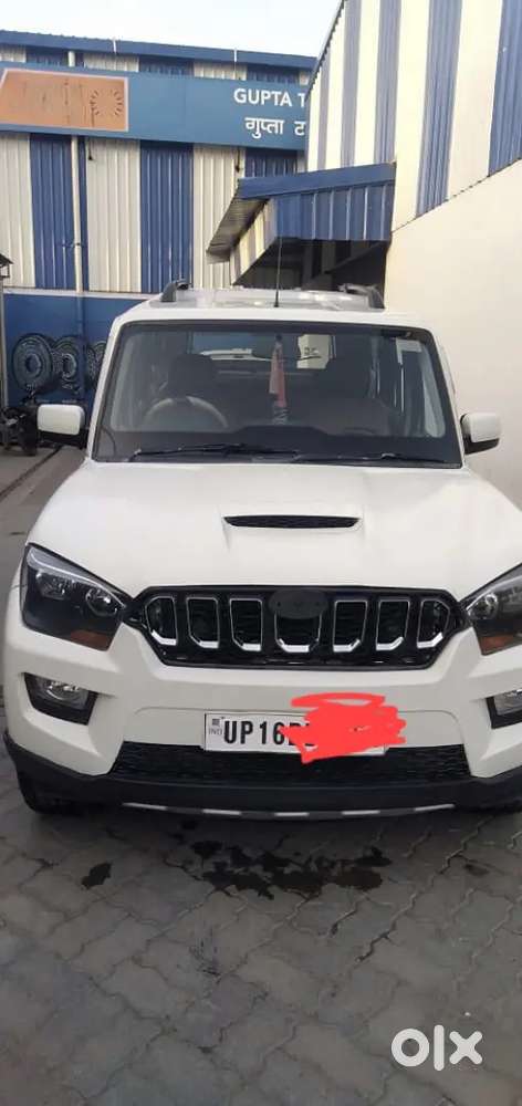 Mahindra Scorpio S6 Plus 2015