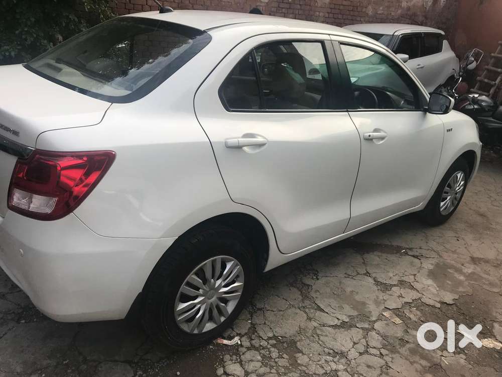 Maruti Suzuki Dzire 1.2 Vxi, 2018, Petrol