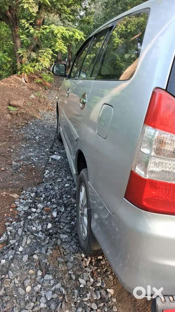 Toyota Innova Diesel 2014