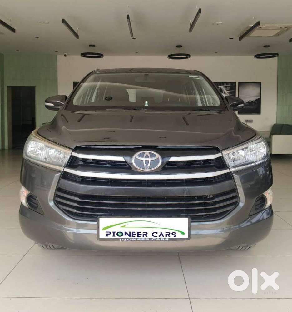 Toyota Innova Crysta 2.8 Gx At, 2017, Diesel