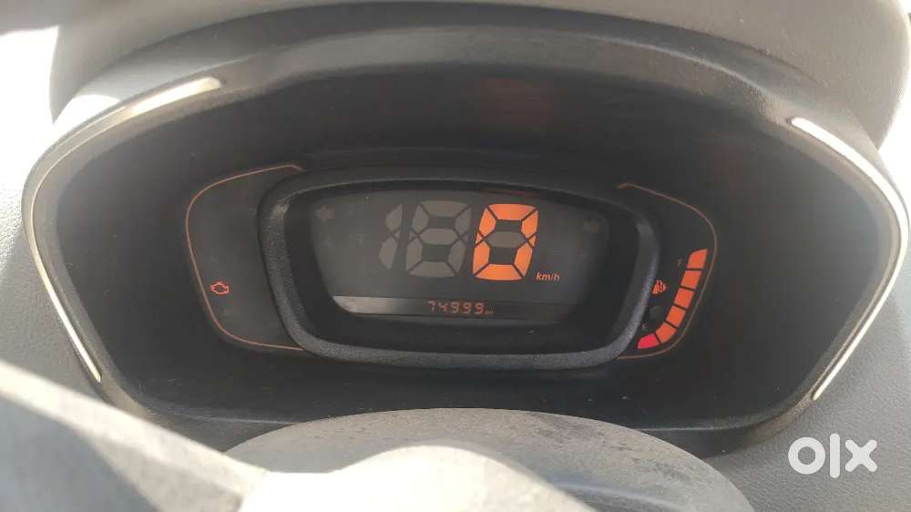 Renault Kwid Petrol Automatic 2nd Owner 2017