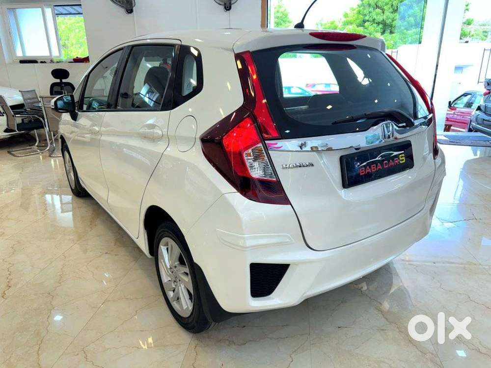 Honda Jazz V Automatic, 2018, Petrol