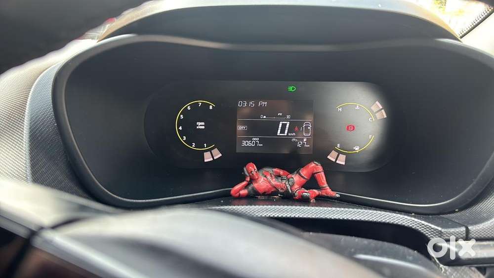 Tata Nexon 2024 Petrol Well Maintained