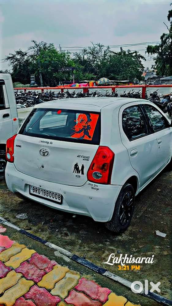 Toyota Etios Liva 2013 Car