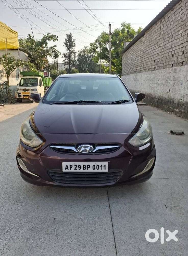 Hyundai Fluidic Verna 1.6 Crdi Sx, 2011, Diesel