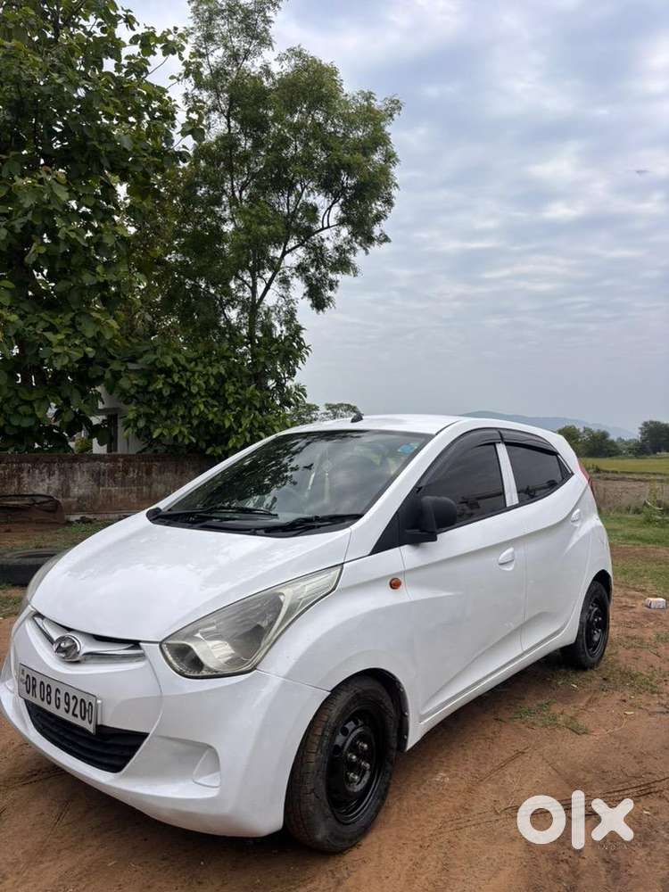 Hyundai Eon 2012 Petrol Well Maintained