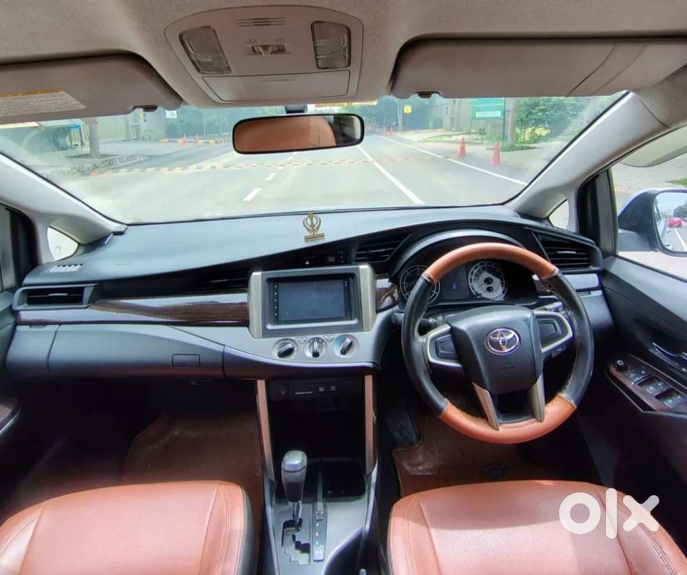 Toyota Innova Crysta 2.8 Gx At 7 Str, 2017, Diesel