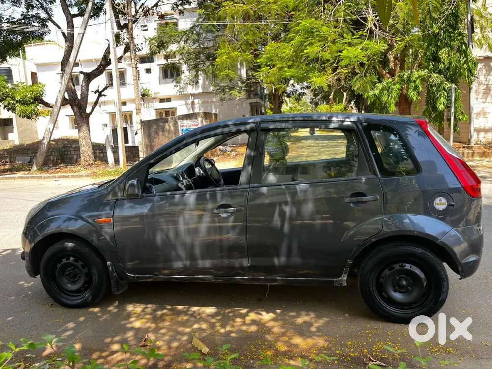 Ford Figo 2012 Diesel 120000 Km Driven