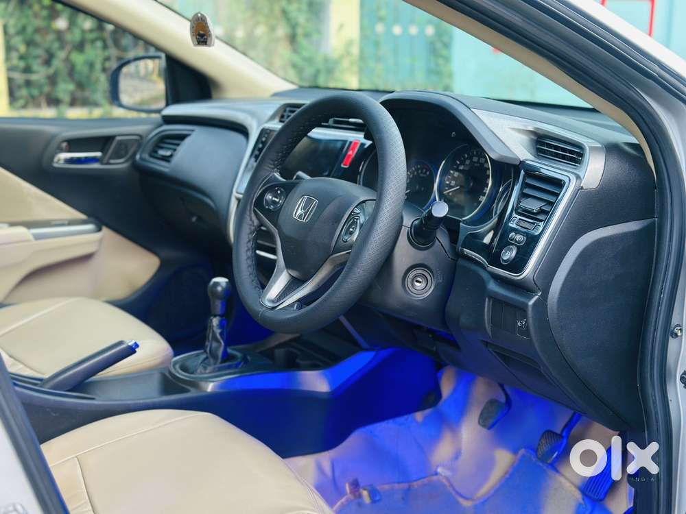 Honda City V Mt, 2014, Petrol