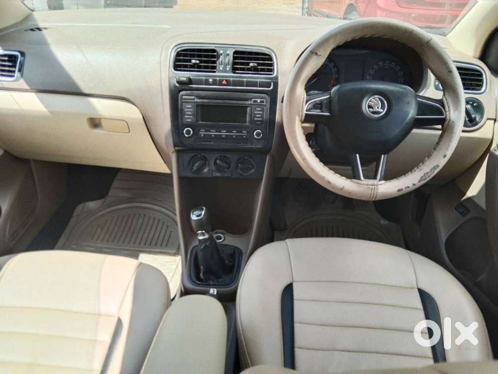Skoda Rapid 1.5 Tdi Ambition, 2015, Diesel