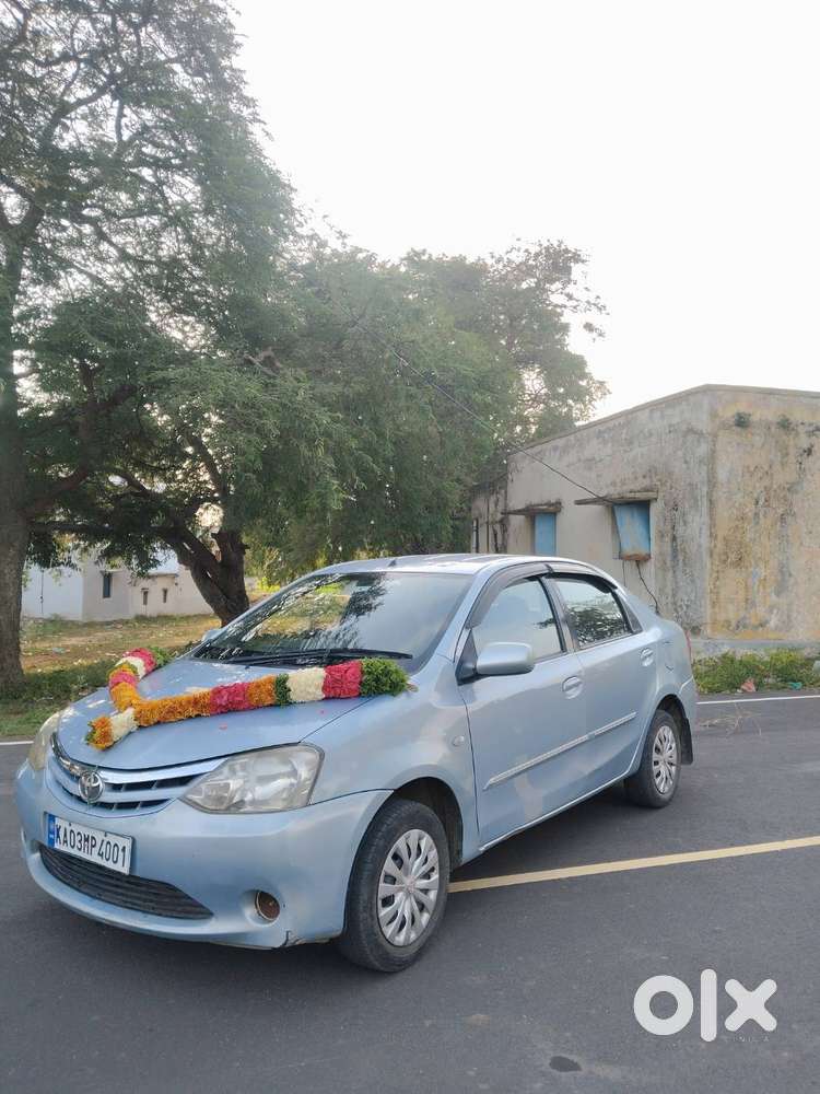 Toyota Etios G 2011