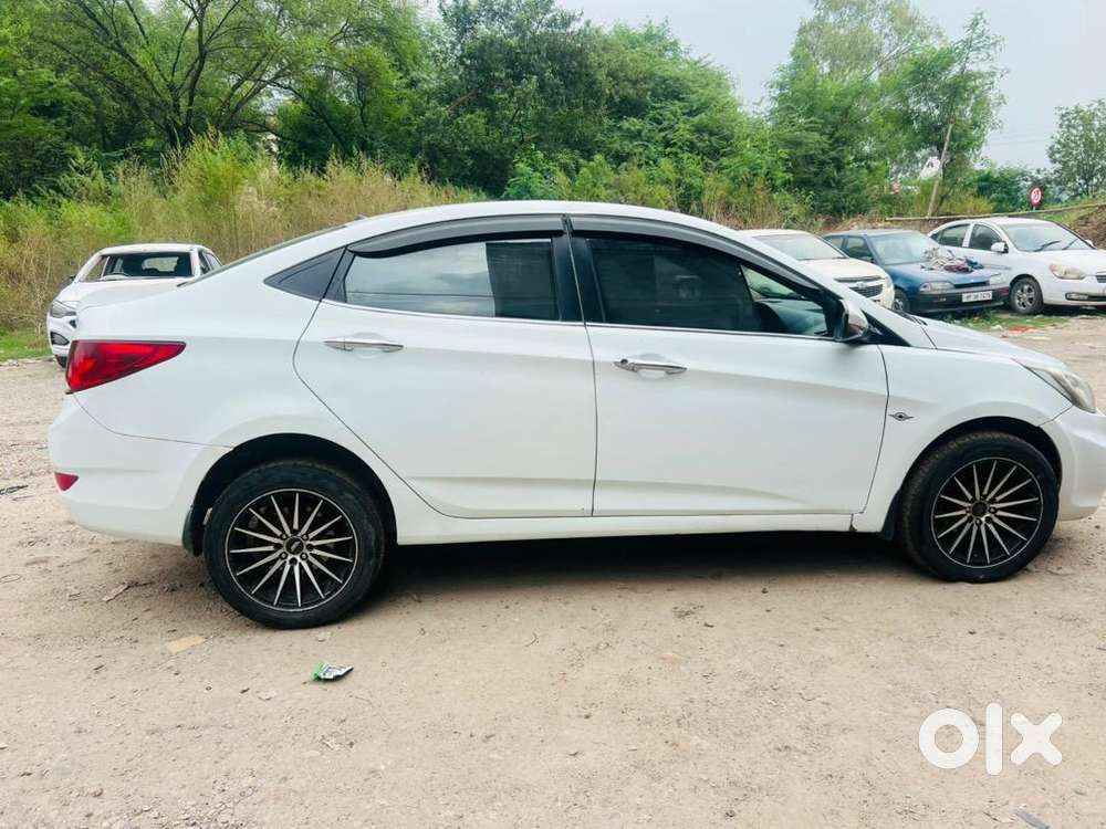 Hyundai Verna 2012 Diesel Well Maintained