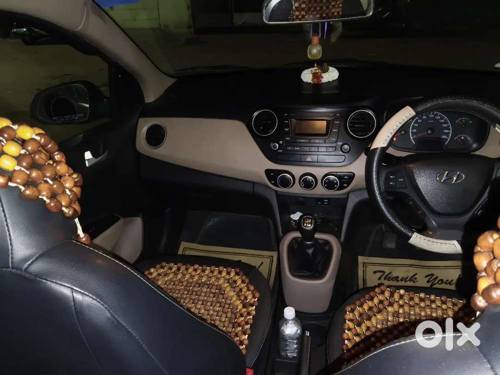 Hyundai Grand I10 2017 Petrol 121000 Km Driven