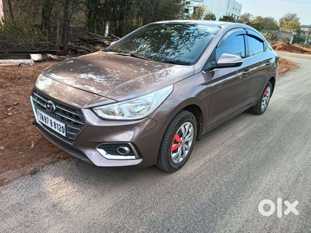 Hyundai Verna Fluidic 1.6 Crdi Sx, 2018, Diesel
