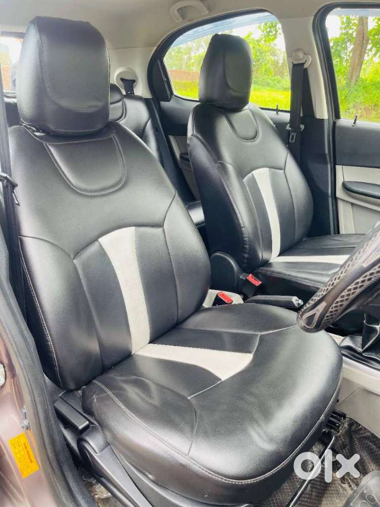 Tata Tiago 1.2 Revotron Xz, 2017, Petrol