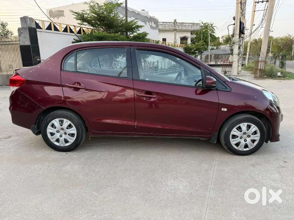 Honda Amaze Petrol 2015 Manual First Owner