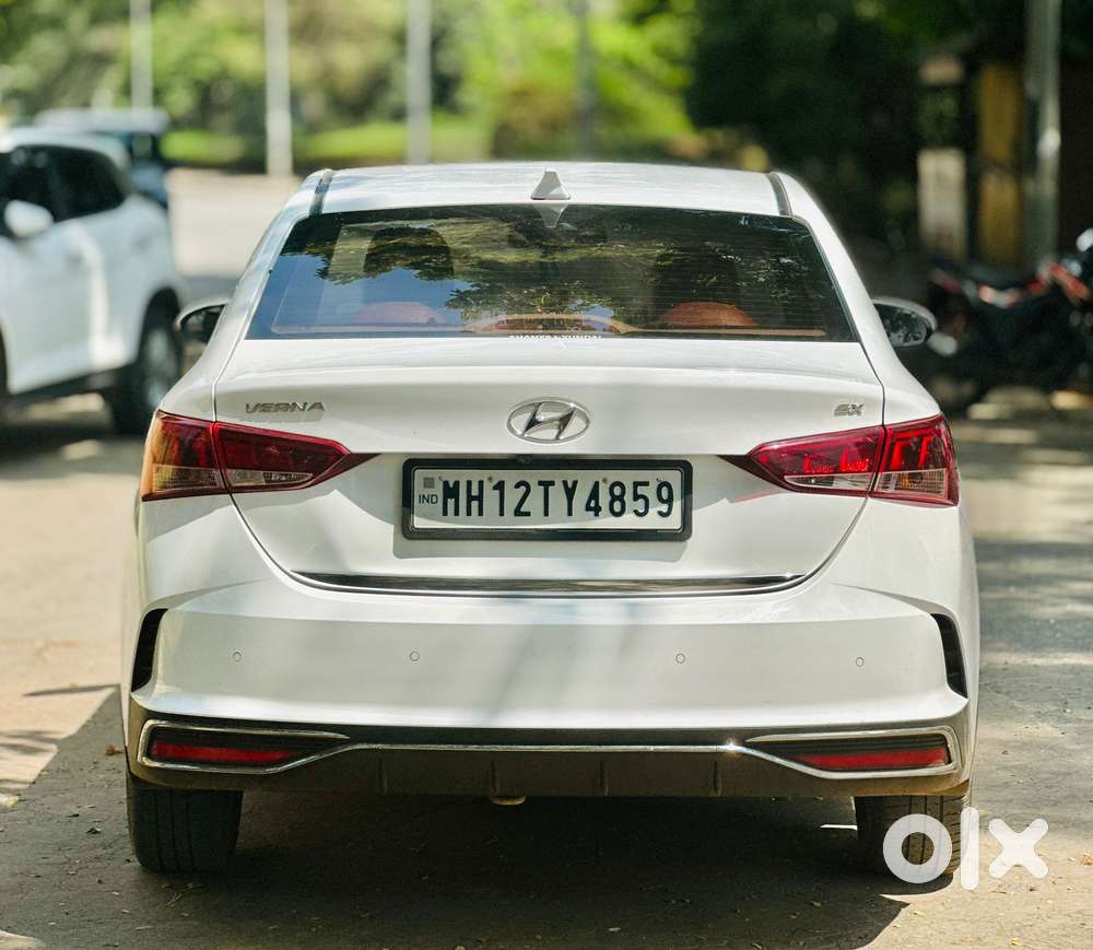 Hyundai Verna 1.5 Sx Petrol Mt, 2022, Petrol