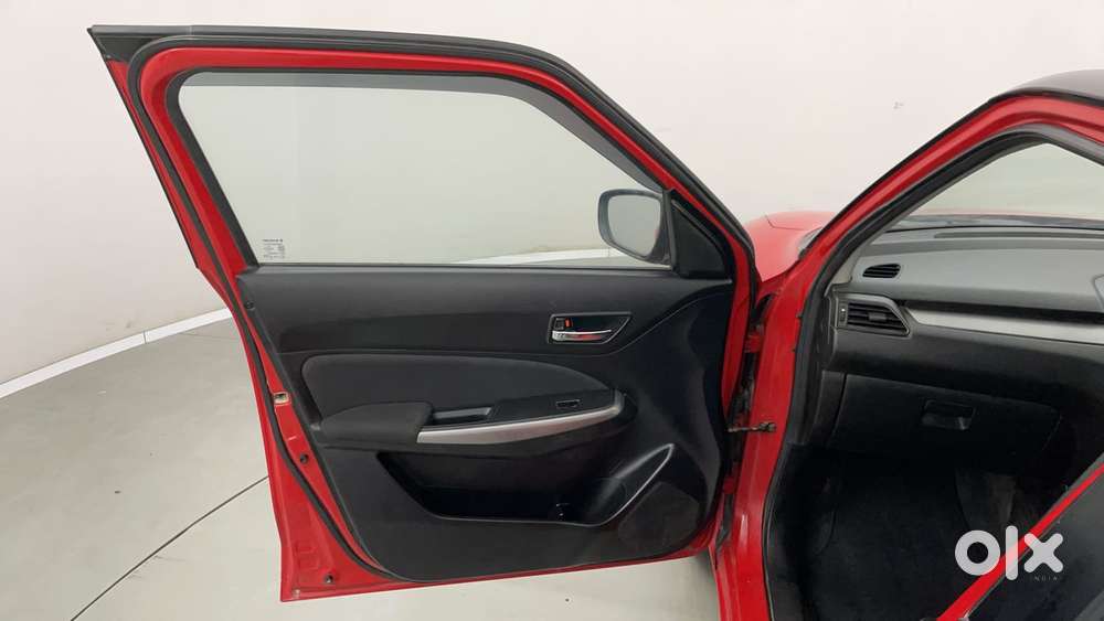 Maruti Suzuki Swift Zxi Plus Dual Tone, 2022, Petrol