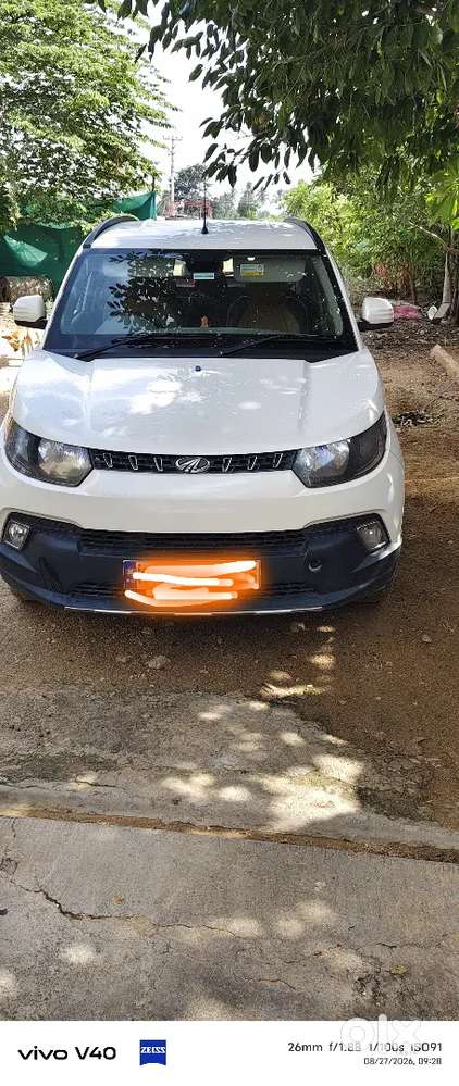 Mahindra KUV 100 2016
