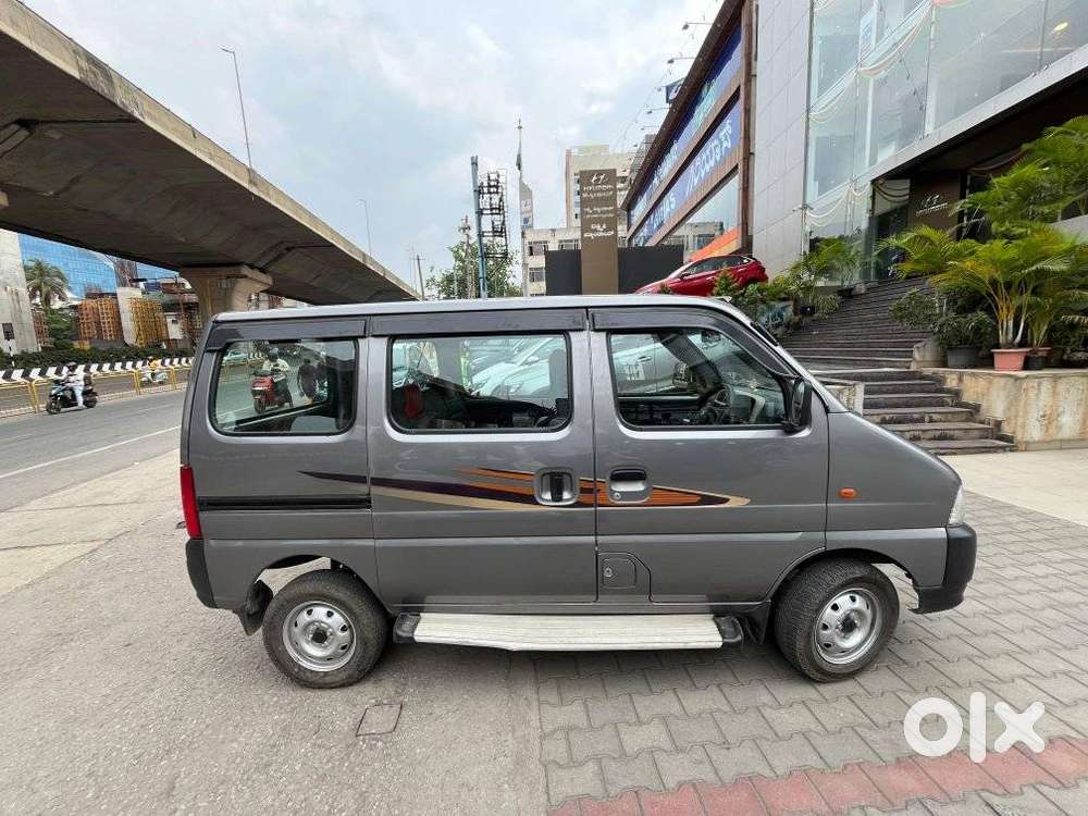 Maruti Suzuki Eeco 5 Str Ac (o), 2022, Petrol