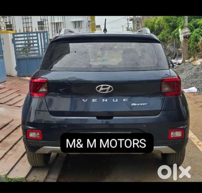 Hyundai Venue S 1.2 Petrol, 2022, Petrol