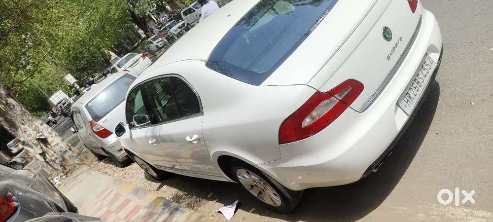 Skoda Superb Elegance 2012 Petrol Automatic