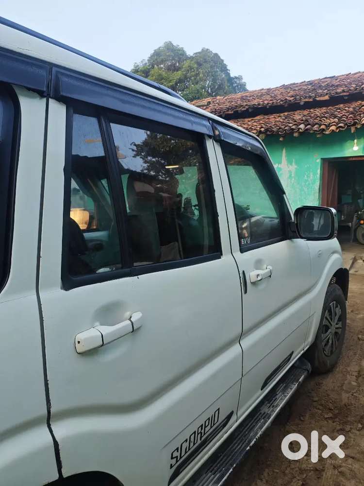 Mahindra Scorpio 2011 Diesel Manual