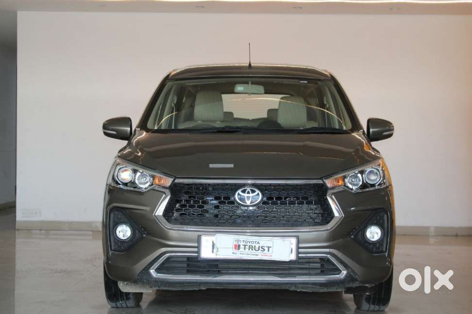 Toyota Rumion V At, 2025, Petrol