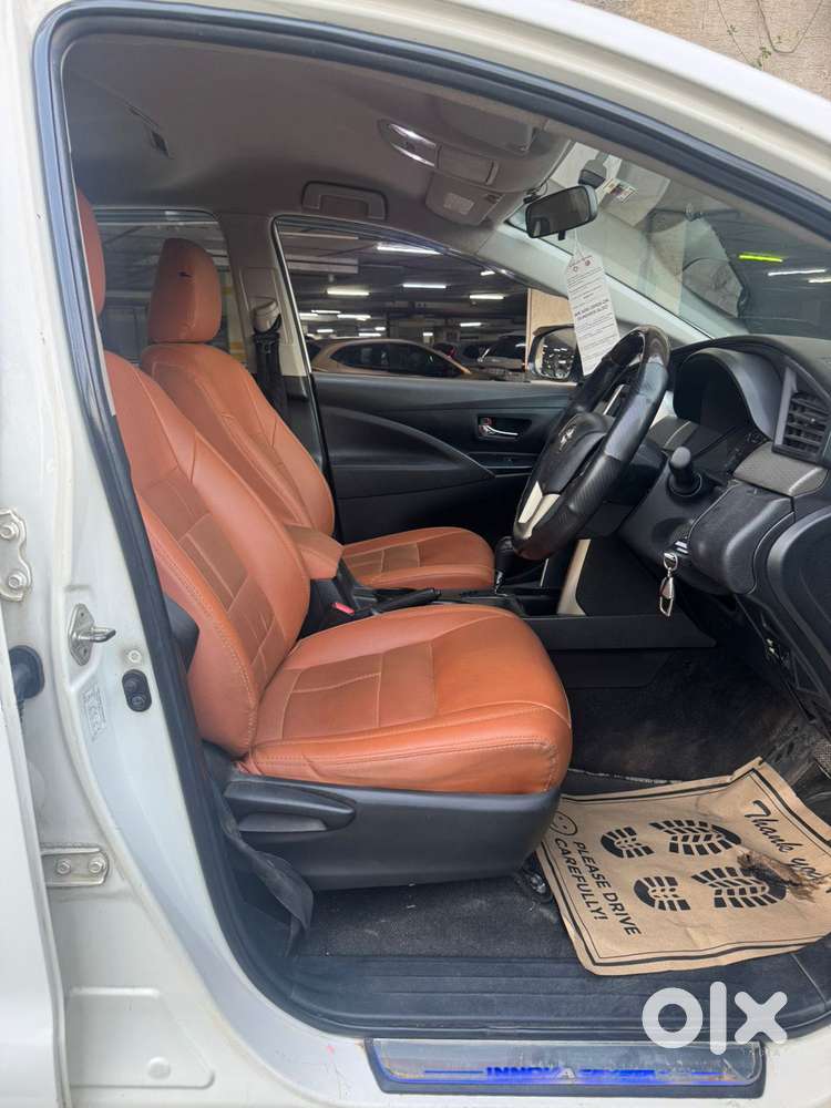 Toyota Innova Crysta 2.8 Gx At, 2017, Diesel