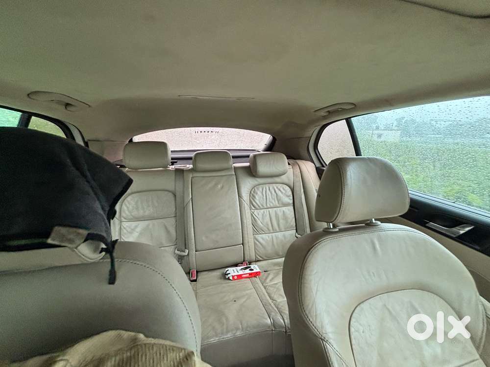 Skoda Superb 2011 Petrol Well Maintained
