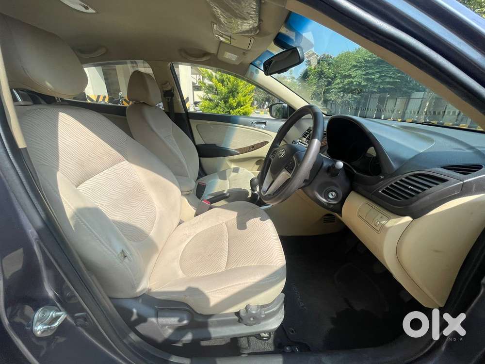 Hyundai Verna Fluidic 1.6 Vtvt Sx, 2014, Petrol