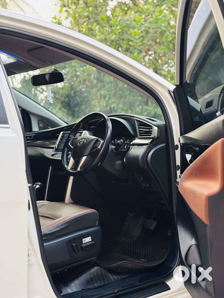 Toyota Innova Crysta 2.4 Z 7 Str, 2021, Diesel