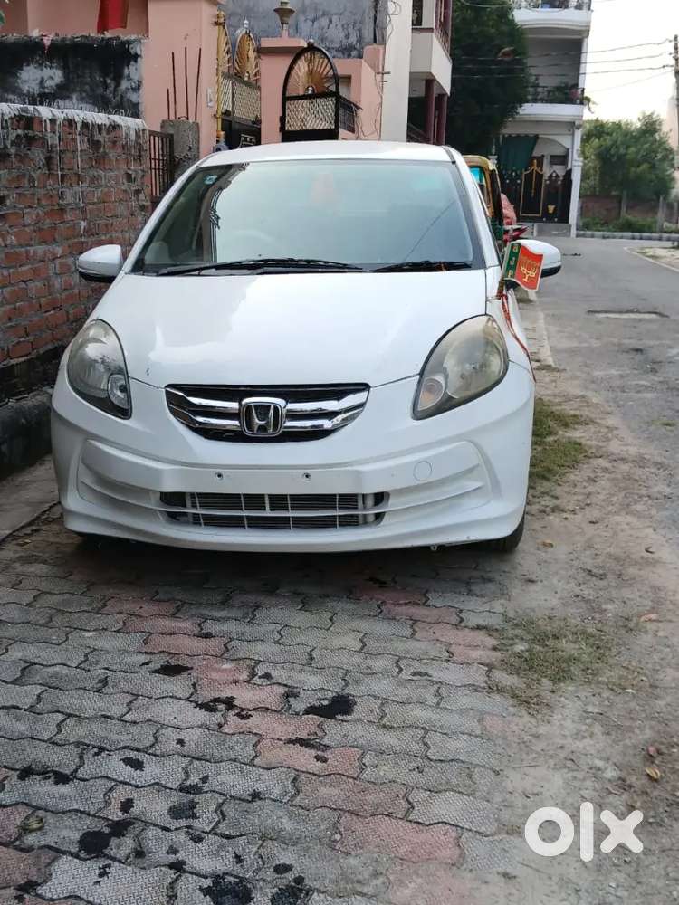 Honda Amaze 2nd Gen 2015 Diesel Good Condition