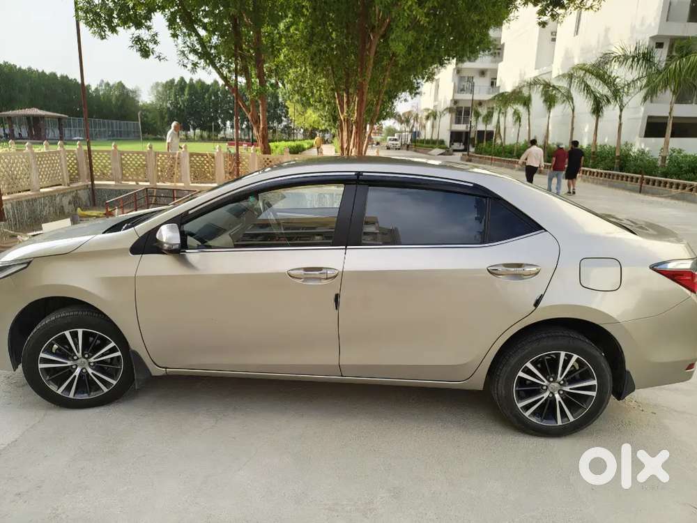 Rare Corolla Altis Top Model