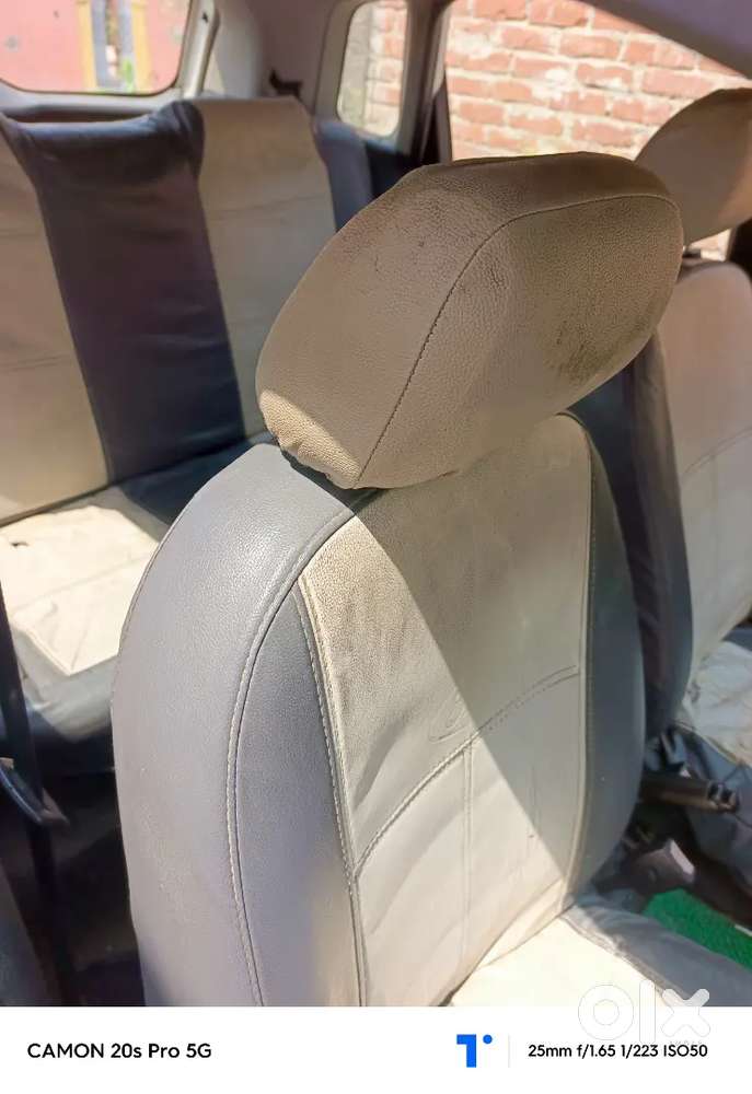 Ford Figo 2011 Petrol 80000 Km Driven