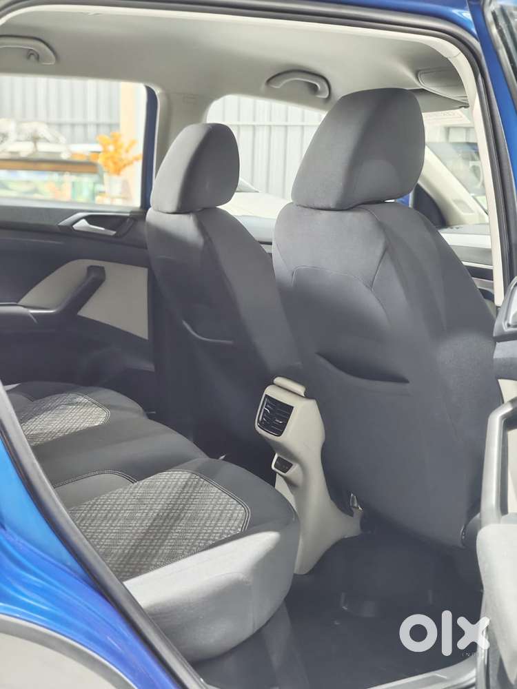 Volkswagen Taigun 1.0 Tsi Highline At, 2022, Petrol