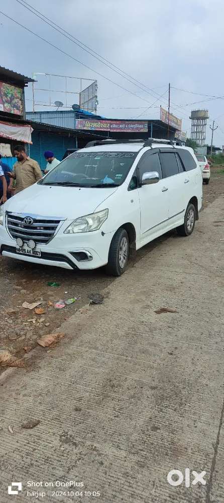 Good Condition Innova Car