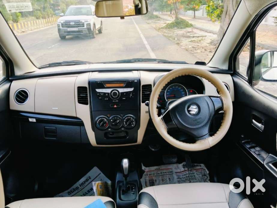 Maruti Suzuki Wagon R Vxi Amt Opt, 2017, Petrol
