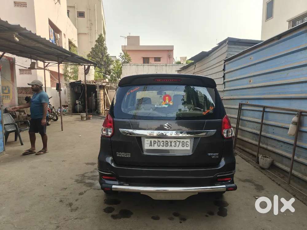 Maruti Suzuki Ertiga 2016 Diesel 135000 Km