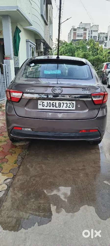Tata Tigor 2017 Petrol+cng