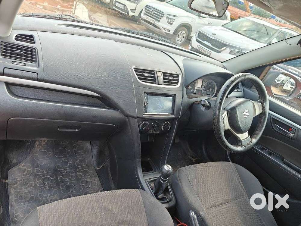 Maruti Suzuki Swift 1.2 Vxi (o), 2016, Petrol