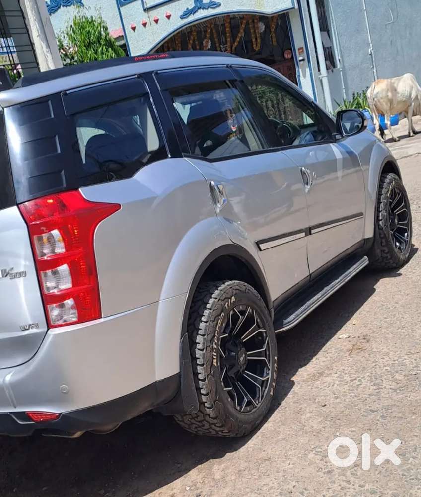 Mahindra Xuv500 2015 Diesel 80153 Km Driven