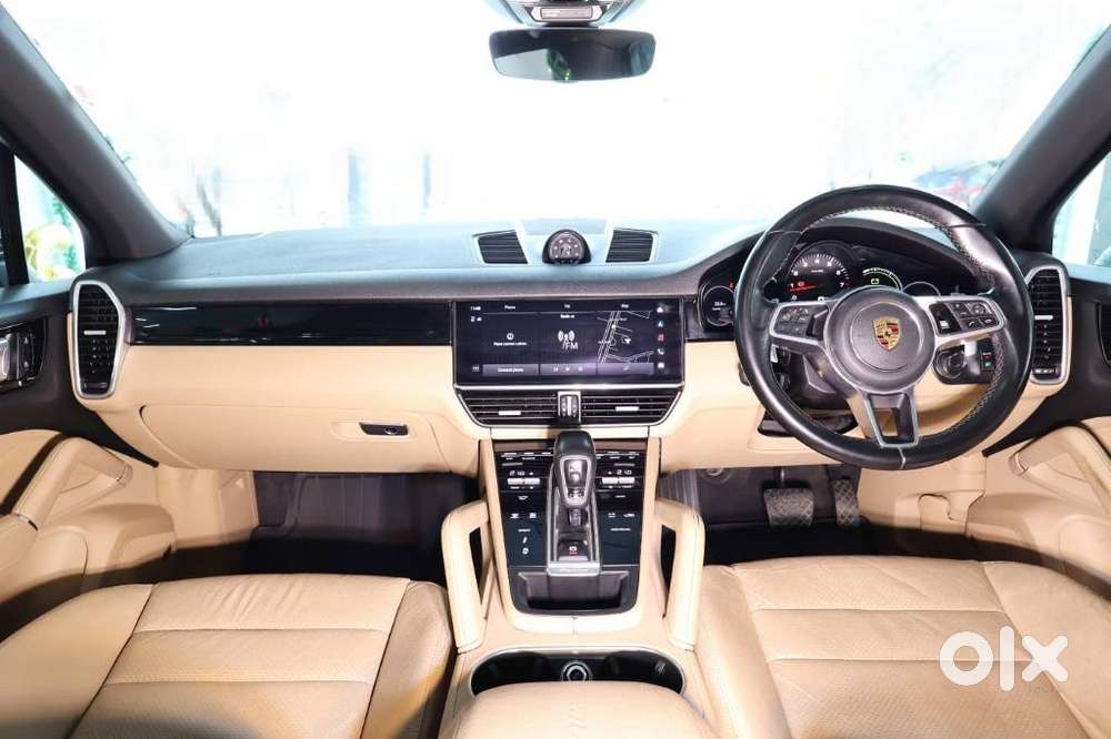 Porsche Cayenne S, 2022, Petrol